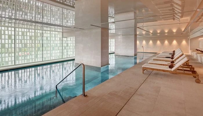 Piscina interior