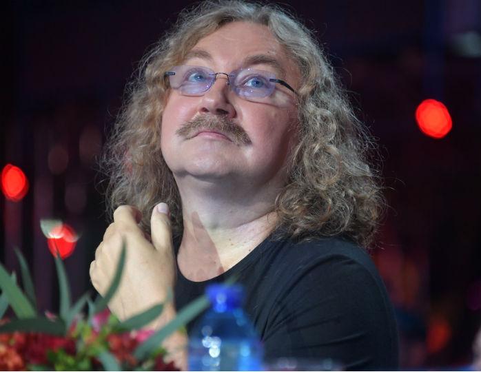 «Гуляем с Вероничкой»: Игорь Николаев поделился фото с дочкой