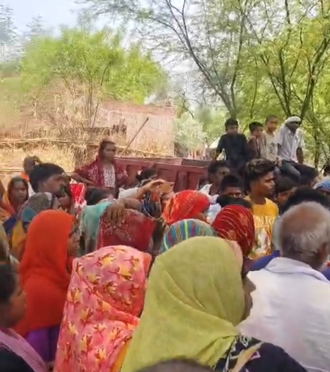 ससुराल में फंदे से लटका मिला युवक का शव, हत्या की आशंका     