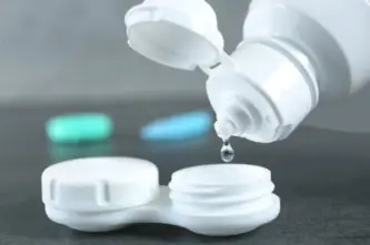Lentes de contacto con solucion