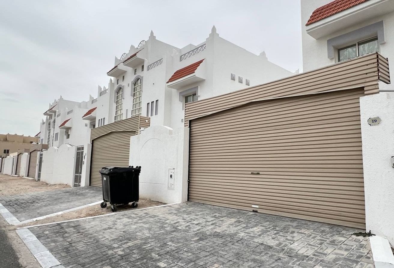 DEATTACHED 4BHK VILLA | SEMI FURNISHED | AINKHALED