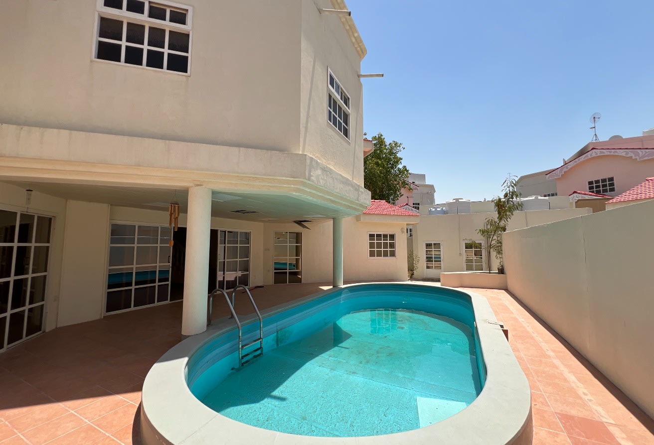 Private Pool Villa | 3 Master Beds | New Salata
