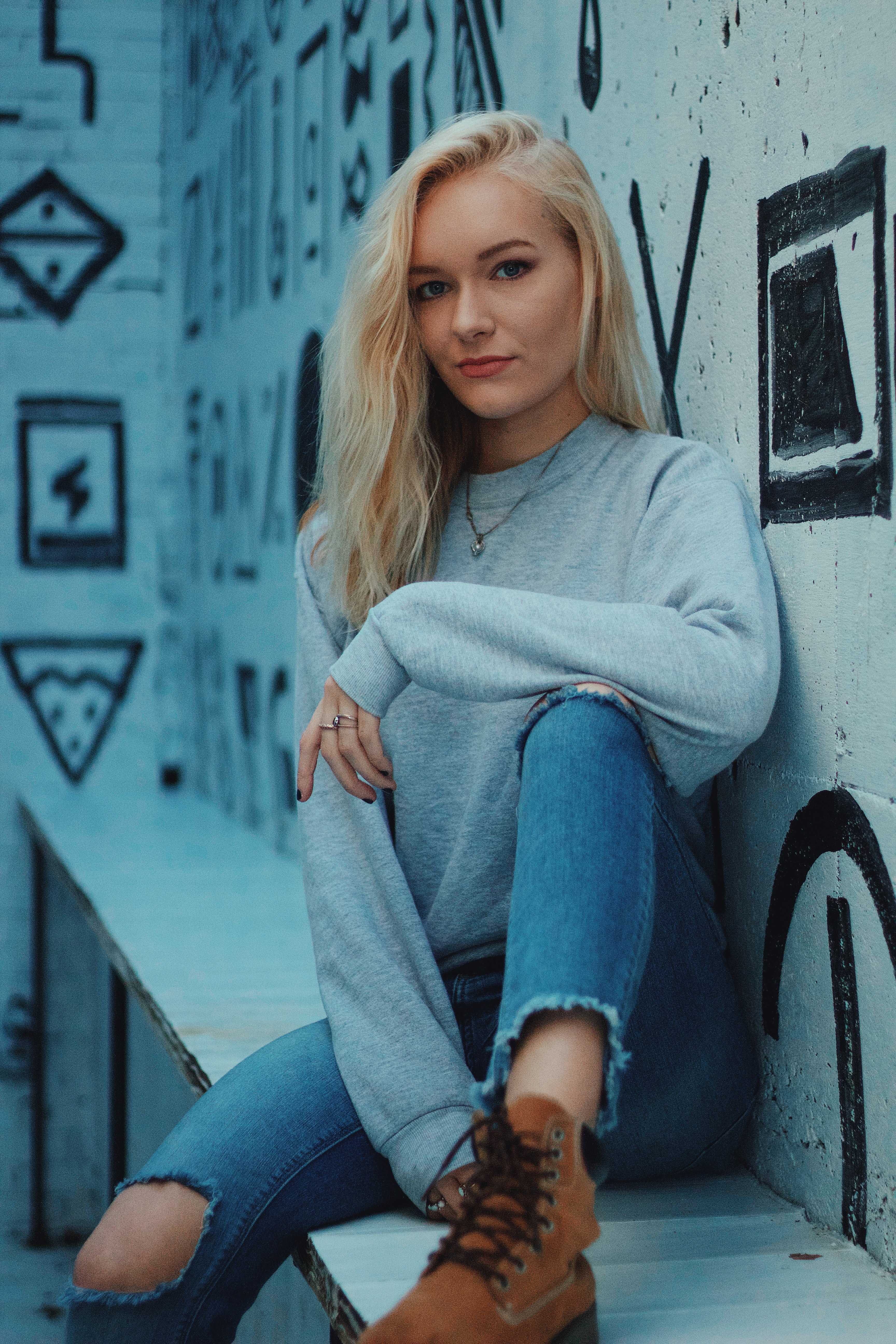 woman-with-jeans