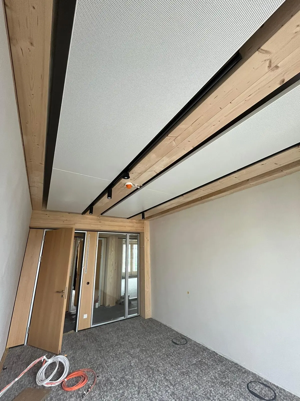 Deckensegel mit versteckter Zuluft