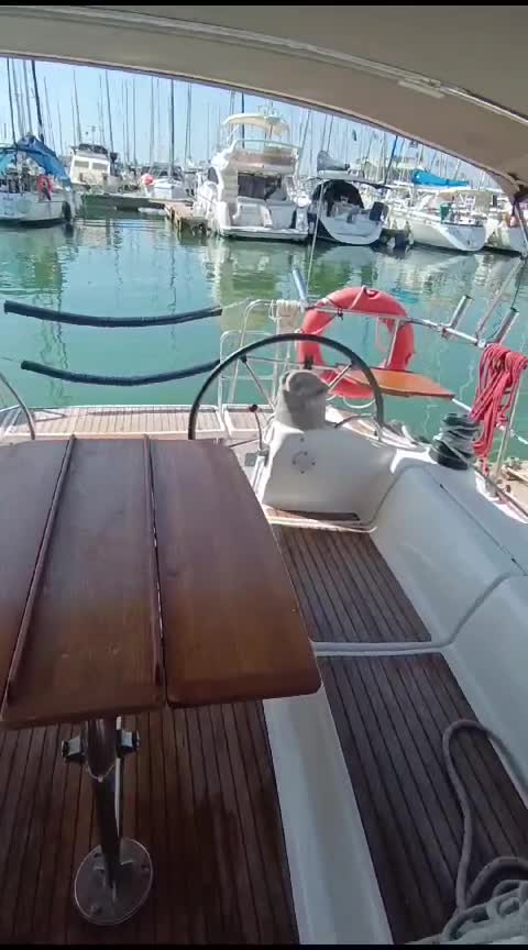 Yacht Lee-Yam Herzliya