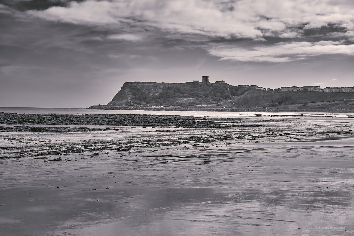 Photograph: coastal beach seaside cliffs
