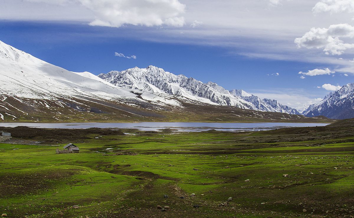 Shandoor lake shabdaraz trek