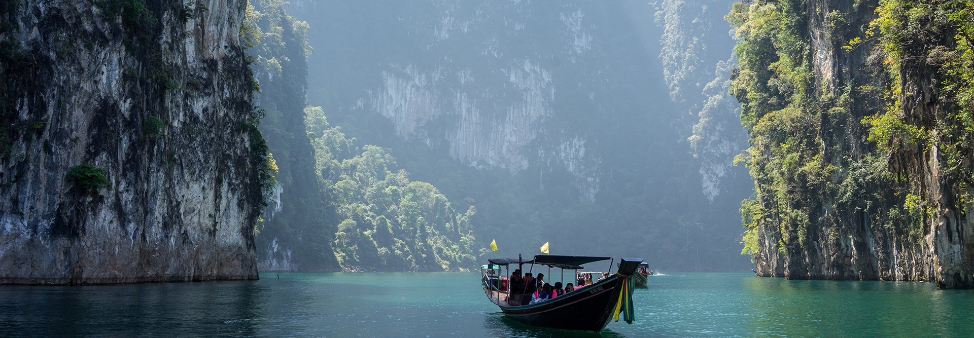 Luxury travel resort
