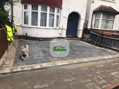 Garden and landscaping in Bexley