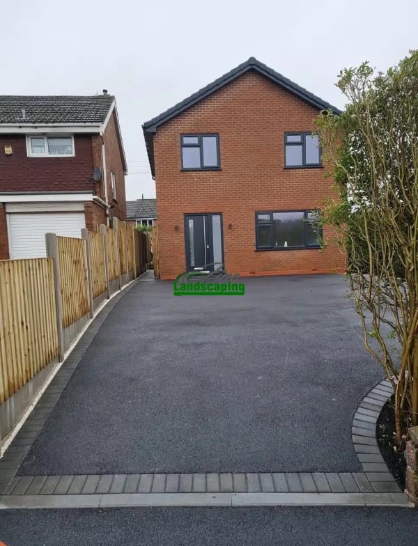 Tarmac Driveways detail