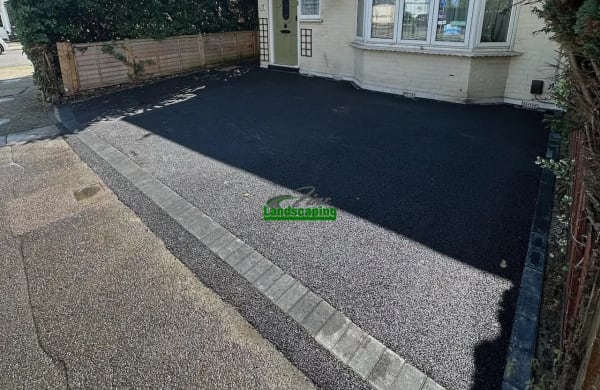 Tarmac Driveways installation