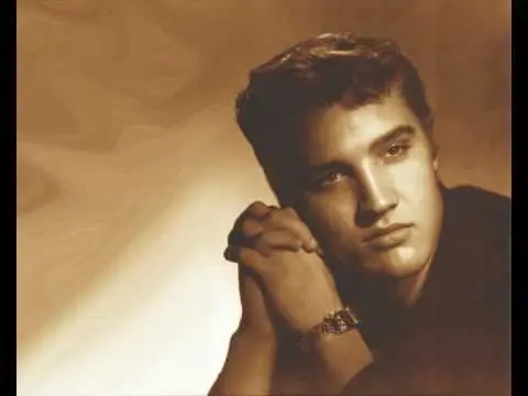 Sing Along to Elvis Presley's 'Can't Help Falling in Love' with Lyrics and Chords