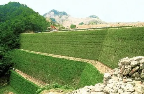 Rọ đá hộc Trong công tác xây dựng tường chắn trọng lực và chống xói mòn đất Rọ đá hộc Trong công tác xây dựng tường chắn trọng lực và chống xói mòn đất