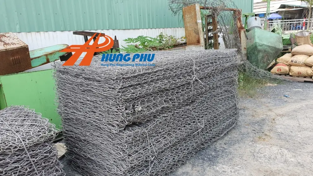 Rọ đá hộc trong công tác xây dựng tường chắn trọng lực