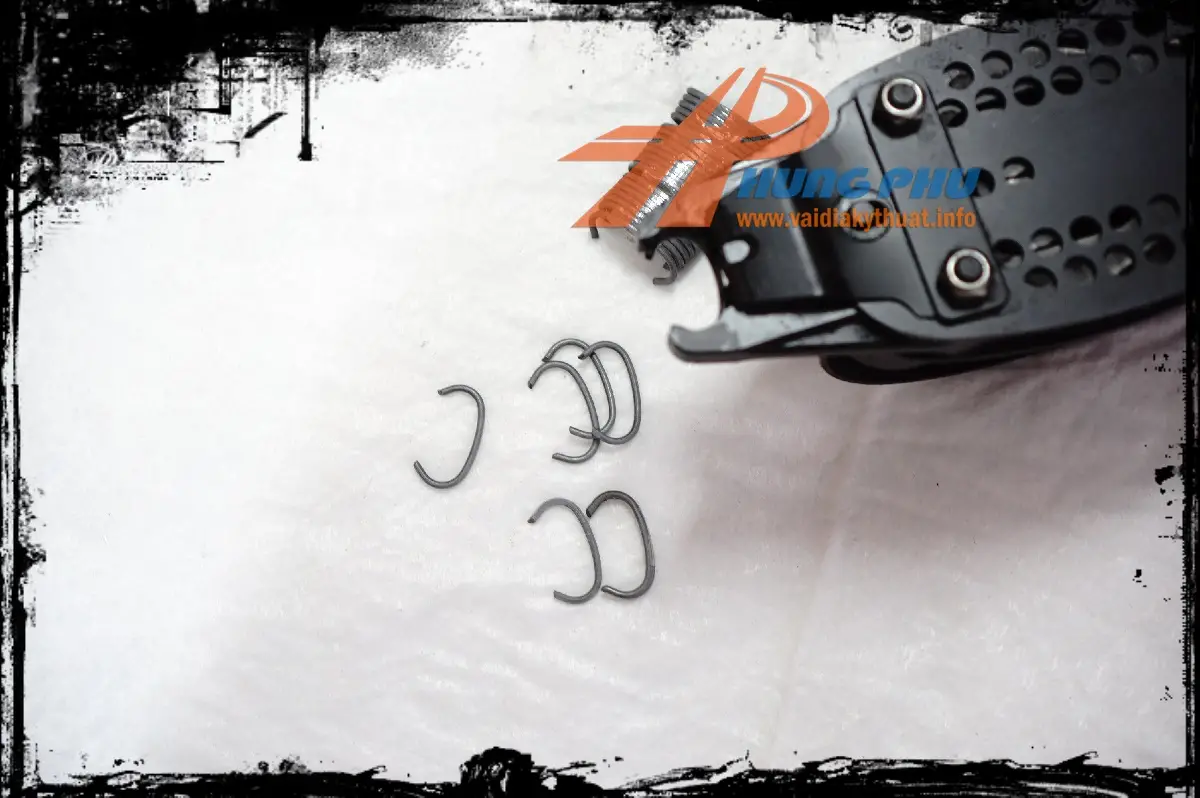 Máy bấm đinh Rọ đá