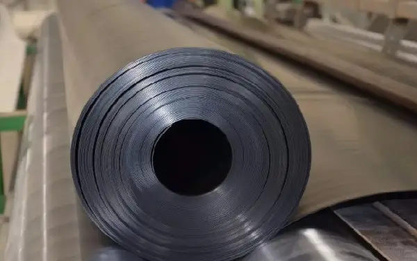 Màng Chống Thấm HDPE Dày 0.5 mm - Giải Pháp Toàn Diện Cho Nuôi Trồng Thủy Sản Màng Chống Thấm HDPE Dày 0.5 mm - Giải Pháp Toàn Diện Cho Nuôi Trồng Thủy Sản