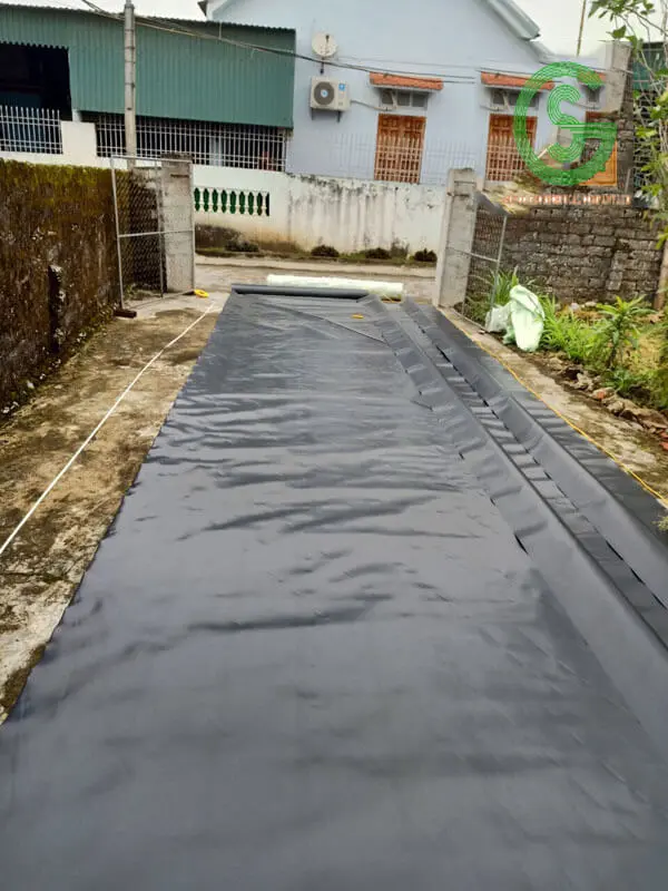Bạt HDPE Đen – Giải Pháp Chống Thấm Toàn Diện & Bền Vững Bạt HDPE Đen – Giải Pháp Chống Thấm Toàn Diện Bền Vững