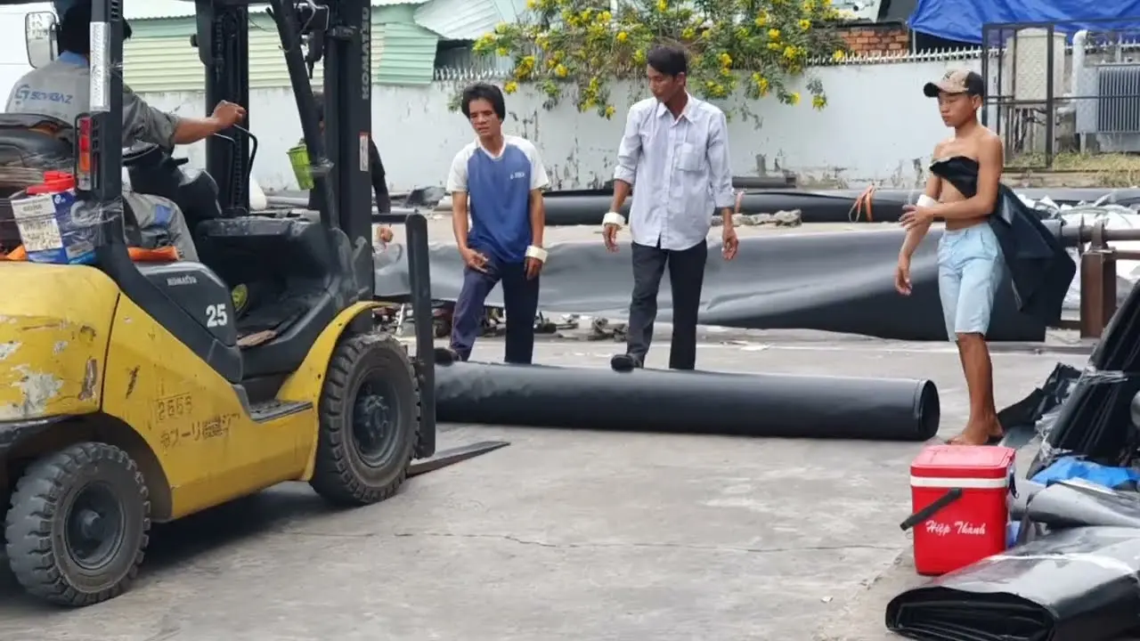 Khổ Bạt HDPE - Vật Liệu Đáng Tin Cậy Cho Nông Nghiệp và Xây Dựng Khổ Bạt HDPE - Vật Liệu Đáng Tin Cậy Cho Nông Nghiệp và Xây Dựng