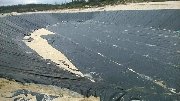 Thi Công Bạt HDPE - Nâng Tầm Công Trình Bền Vững Thi Công Bạt HDPE - Nâng Tầm Công Trình Bền Vững