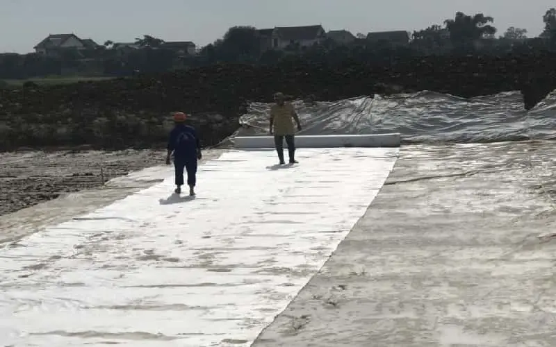 Rải Vải Địa Kỹ Thuật - Bí Quyết Xây Dựng Nền Móng Bền Vững