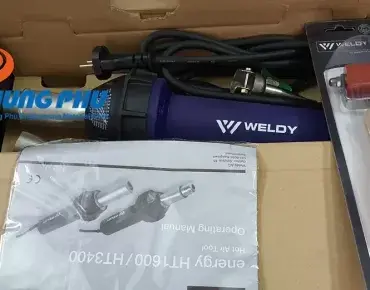 Máy Hàn Bạt HDPE Cầm Tay - Giải Pháp Hàn Màng Nhựa Tiện Lợi Máy Hàn Bạt HDPE Cầm Tay - Giải Pháp Hàn Màng Nhựa Tiện Lợi