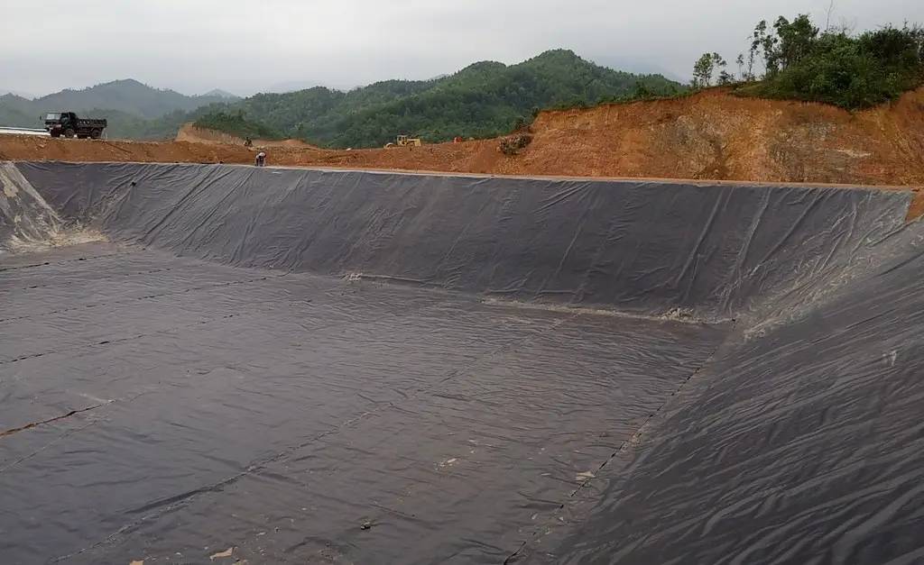 Bảng Báo Giá Màng Chống Thấm HDPE - Giải Pháp Toàn Diện Cho Công Trình Bền Vững Bảng Báo Giá Màng Chống Thấm HDPE - Giải Pháp Toàn Diện Cho Công Trình Bền Vững