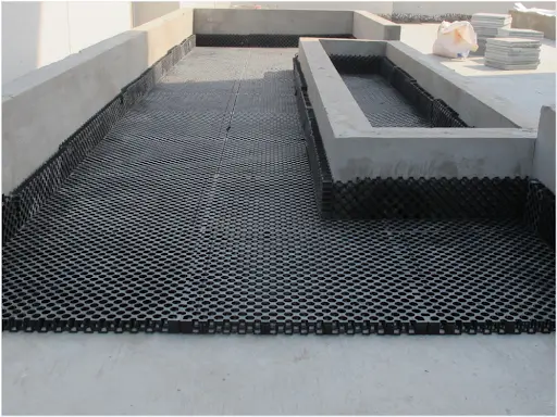 Tấm thoát nước Versicell - Giải pháp hiệu quả cho hệ thống thoát nước Vỉ Thoát Nước Versicell - Bí Ẩn Mùa Mưa Ngập Lụt