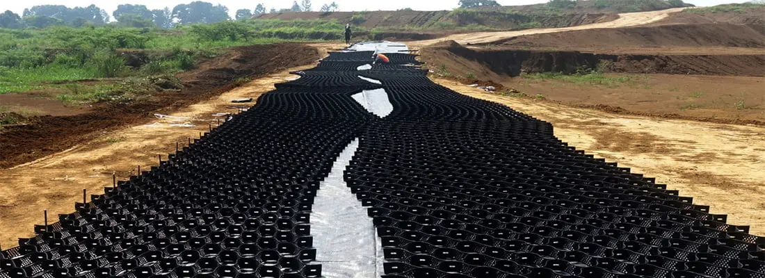 Ô địa kỹ thuật geocell: Giải pháp hiệu quả cho xây dựng và cải tạo đất Ô Địa Geocell - Giải Pháp Vững Chắc Cho Nền Móng