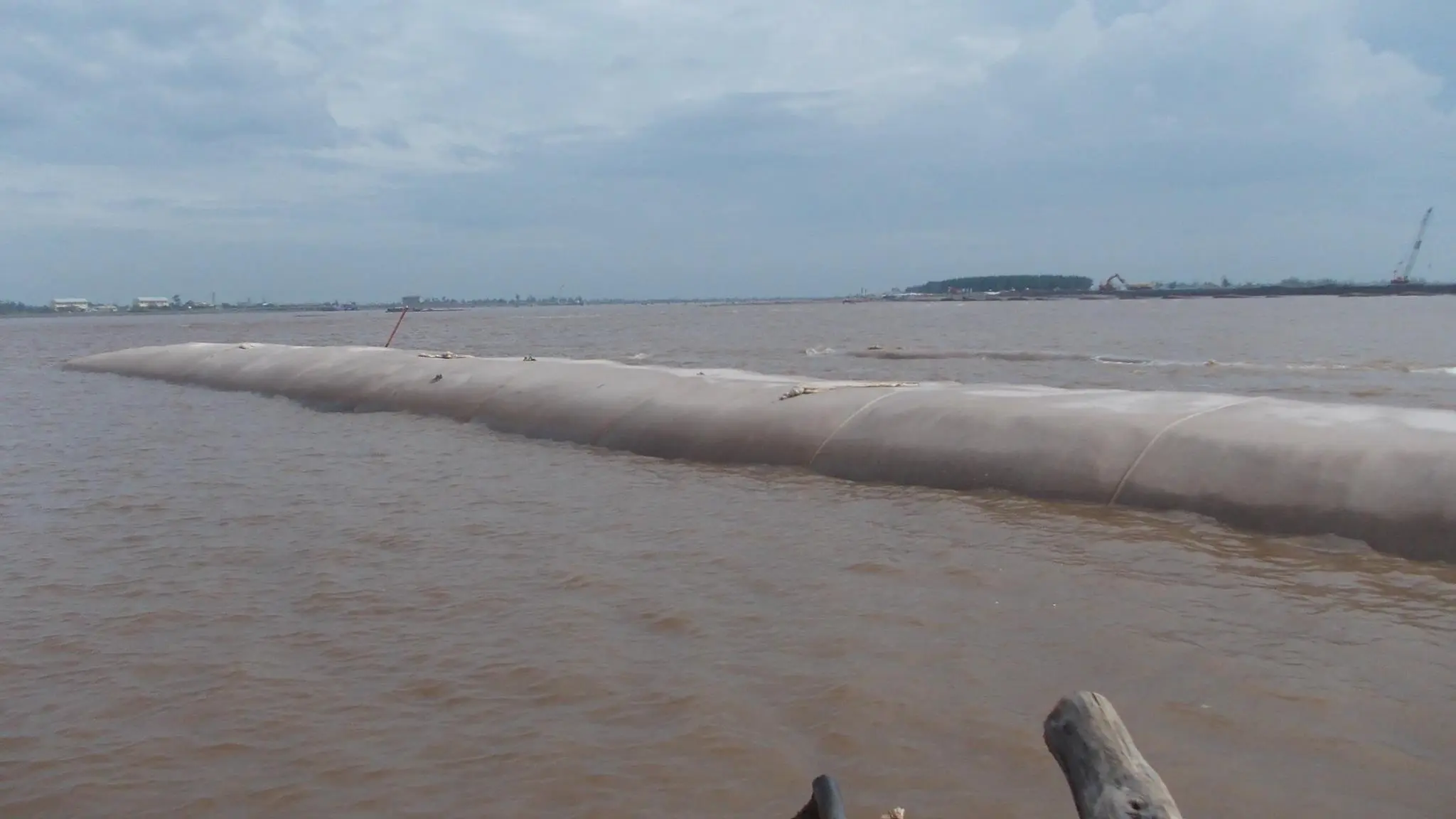 Ống Geotube - Giải Pháp Xanh Cho Xây Dựng Ven Biển Ống Geotube - Giải Pháp Xanh Cho Xây Dựng Ven Biển