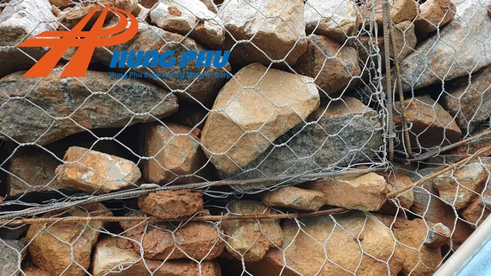 Rọ đá mạ kẽm là gì - Giải pháp Xanh cho Kiến Trúc Hiện Đại Rọ đá mạ kẽm là gì - Giải pháp Xanh cho Kiến Trúc Hiện Đại