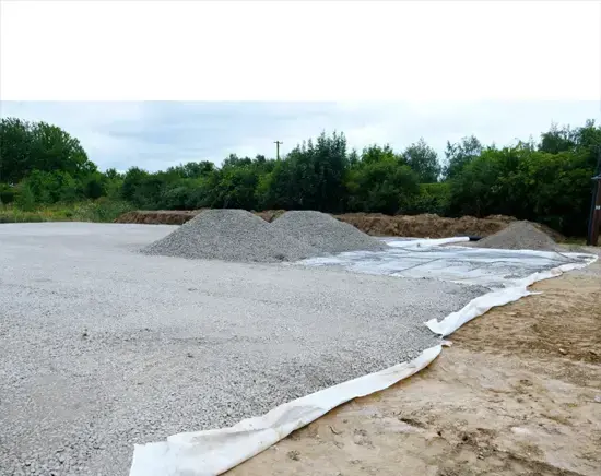 Xử lý nền đất yếu bằng vải địa kỹ thuật - Giải pháp tối ưu cho công trình bền vững Xử lý nền đất yếu bằng vải địa kỹ thuật - Giải pháp tối ưu cho công trình bền vững