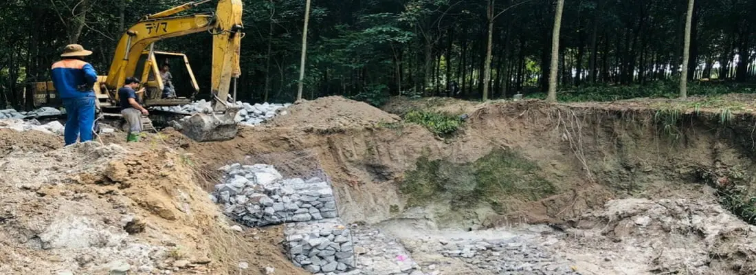 Bí Mật Biển Sâu - Kỹ Thuật Thả Rọ Đá Dưới Nước