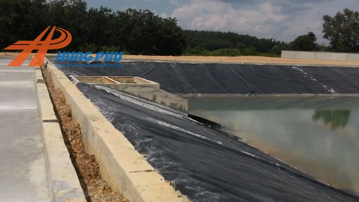 Giá màng chống thấm HDPE dày 1.5 mm - Chất lượng và ưu đãi tốt nhất hiện nay! Giá Màng HDPE 1.5 mm - Lựa Chọn Tối Ưu Cho Mọi Công Trình