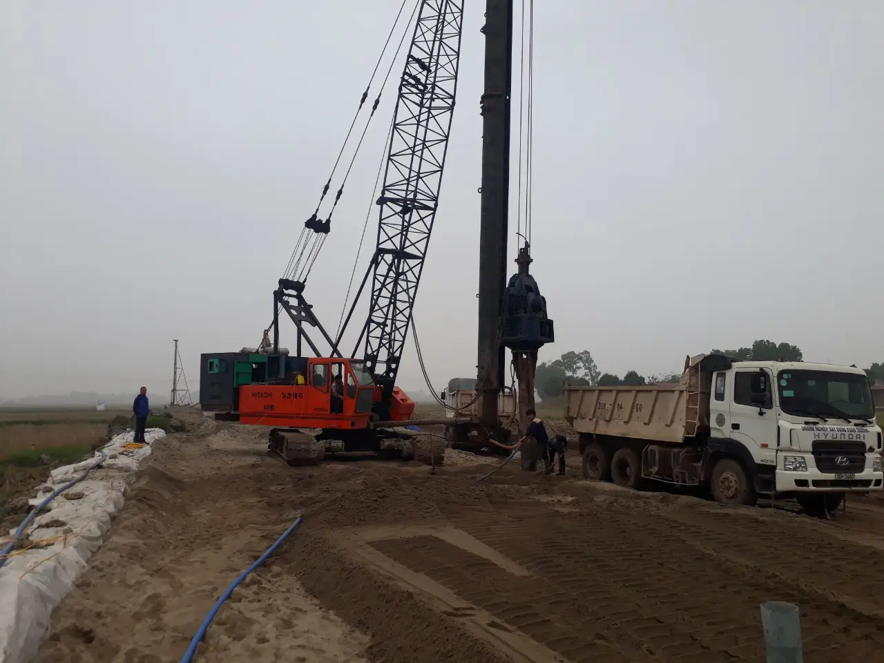 Bấc Thấm - Giải Pháp Địa Kỹ Thuật Cho Nền Móng Vững Chắc Bấc Thấm - Giải Pháp Địa Kỹ Thuật Cho Nền Móng Vững Chắc