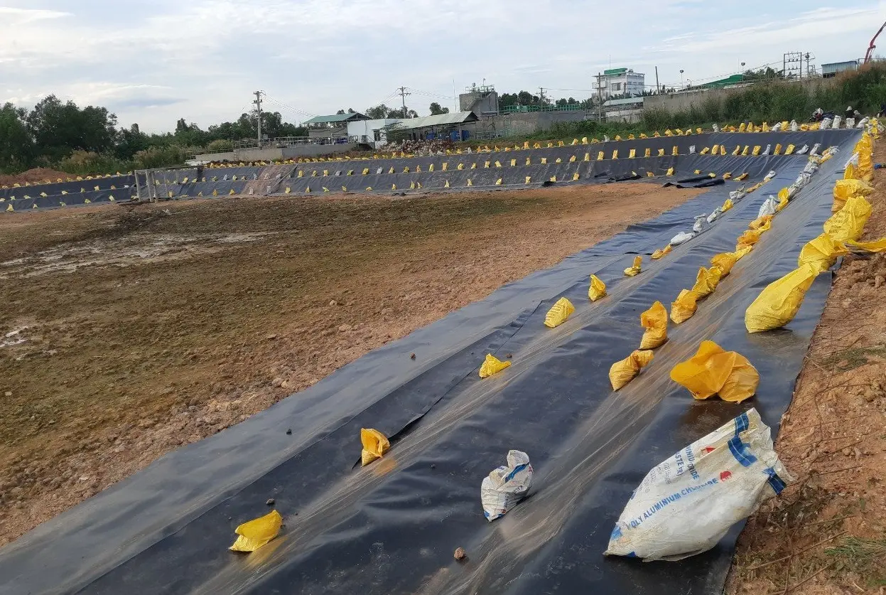 Giá màng HDPE 0.5 mm - Bí Quyết Chọn Lựa Tối Ưu cho Công Trình Giá màng HDPE 0.5 mm - Bí Quyết Chọn Lựa Tối Ưu cho Công Trình