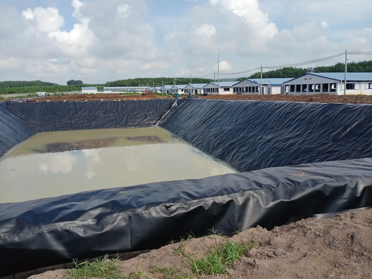 Ưu điểm nổi bật của bạt lót ao hồ HDPE