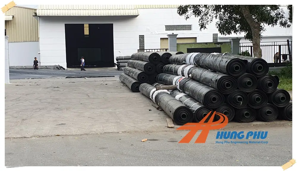 Bạt Trải Hồ Giải Pháp Chống Thấm và Bảo Vệ Hồ Hiệu Quả