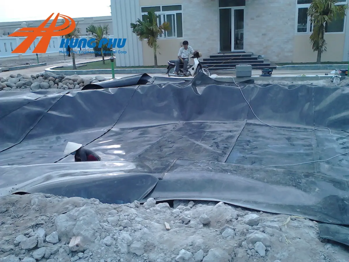 Các Loại Bạt Bể Cá Phổ Biến