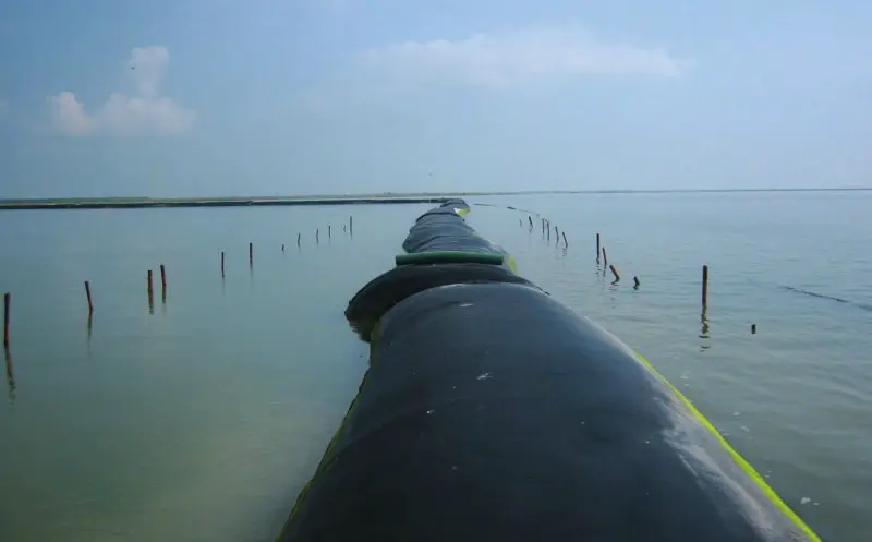 Ống Địa Kỹ Thuật Trải Tấm Chắn Chống Xói Chuẩn - Giải Pháp Hiện Đại Trong Bảo Vệ Bờ Biển và Sông Ngòi