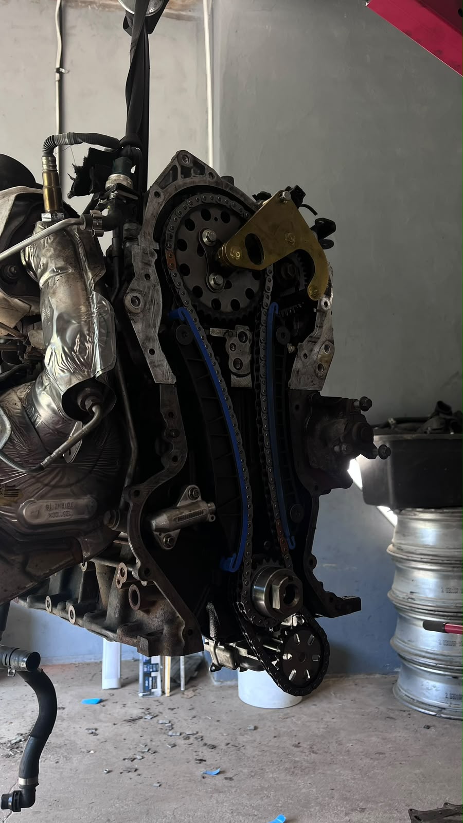 Dzinēja remonts ARX Autoservisā Rīgā