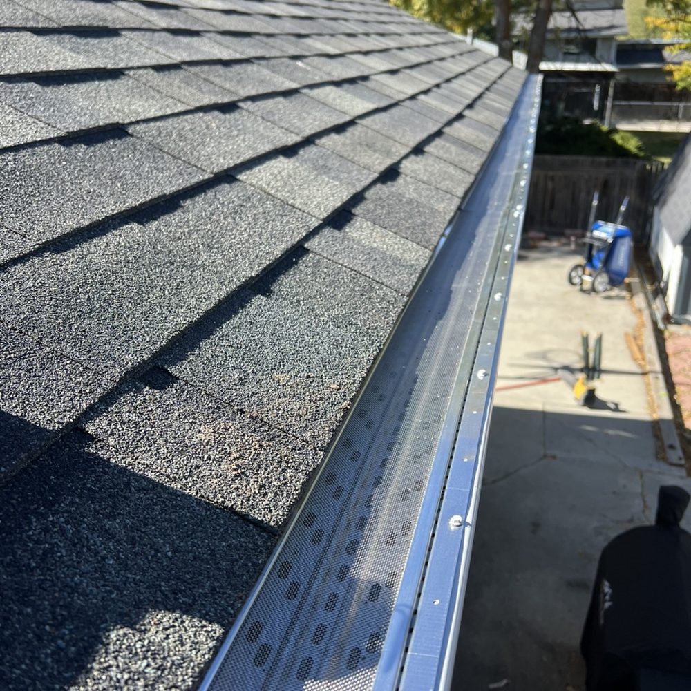 Gutter cleaning in Jacksonville