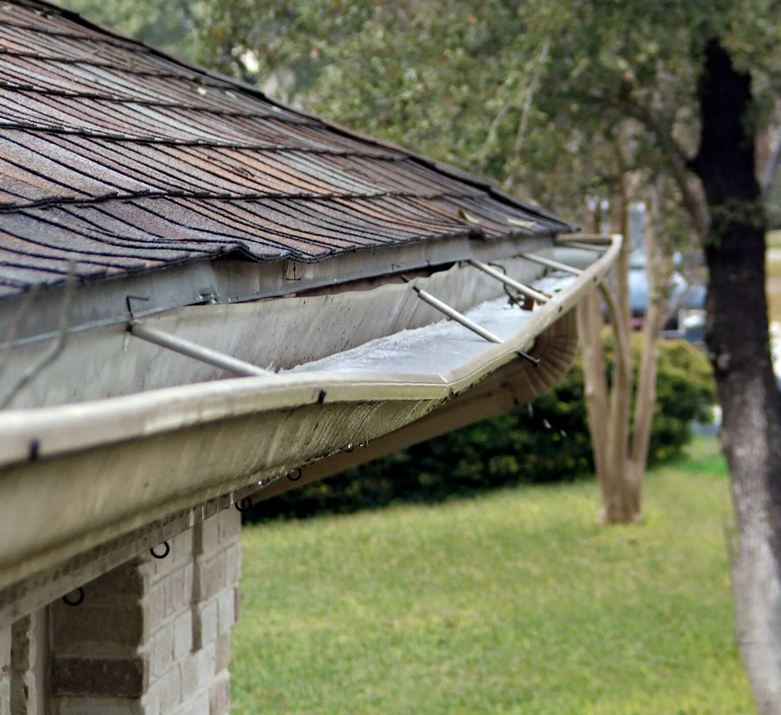 Preventing Costly Gutter Damage in Central Illinois: A Homeowner's Complete Protection Guide