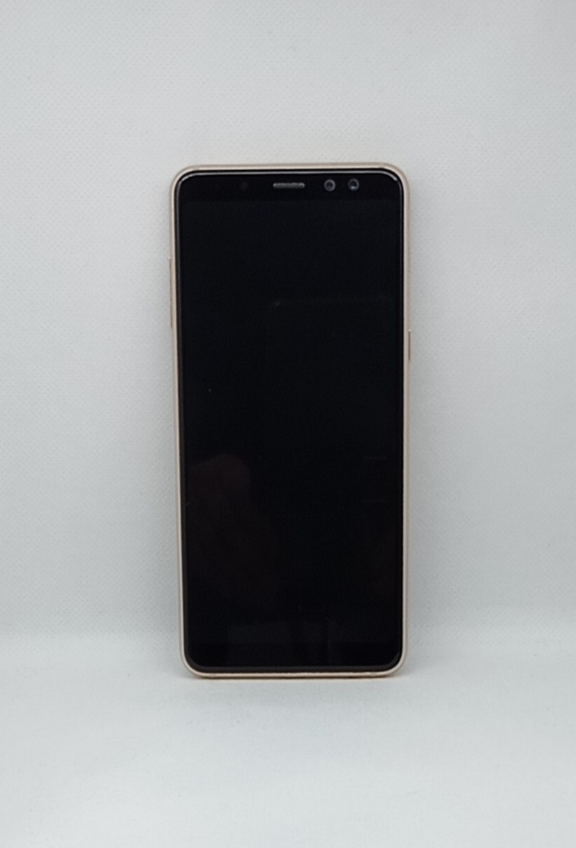 Samsung A8