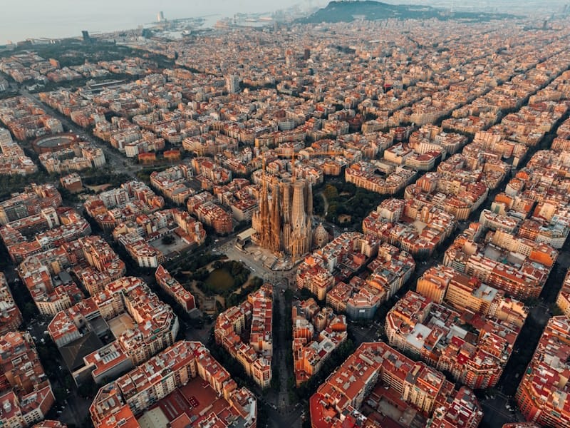 Barcelona travel guide