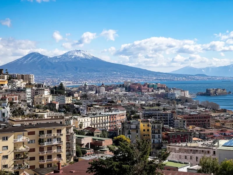 Naples travel guide