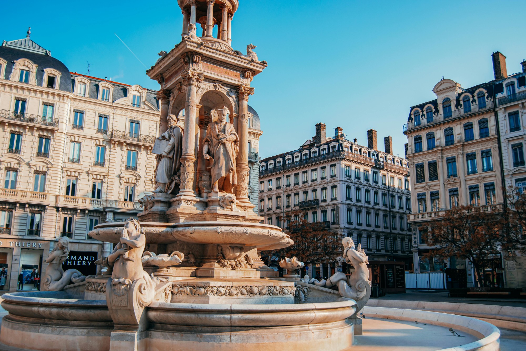 Lyon travel guide