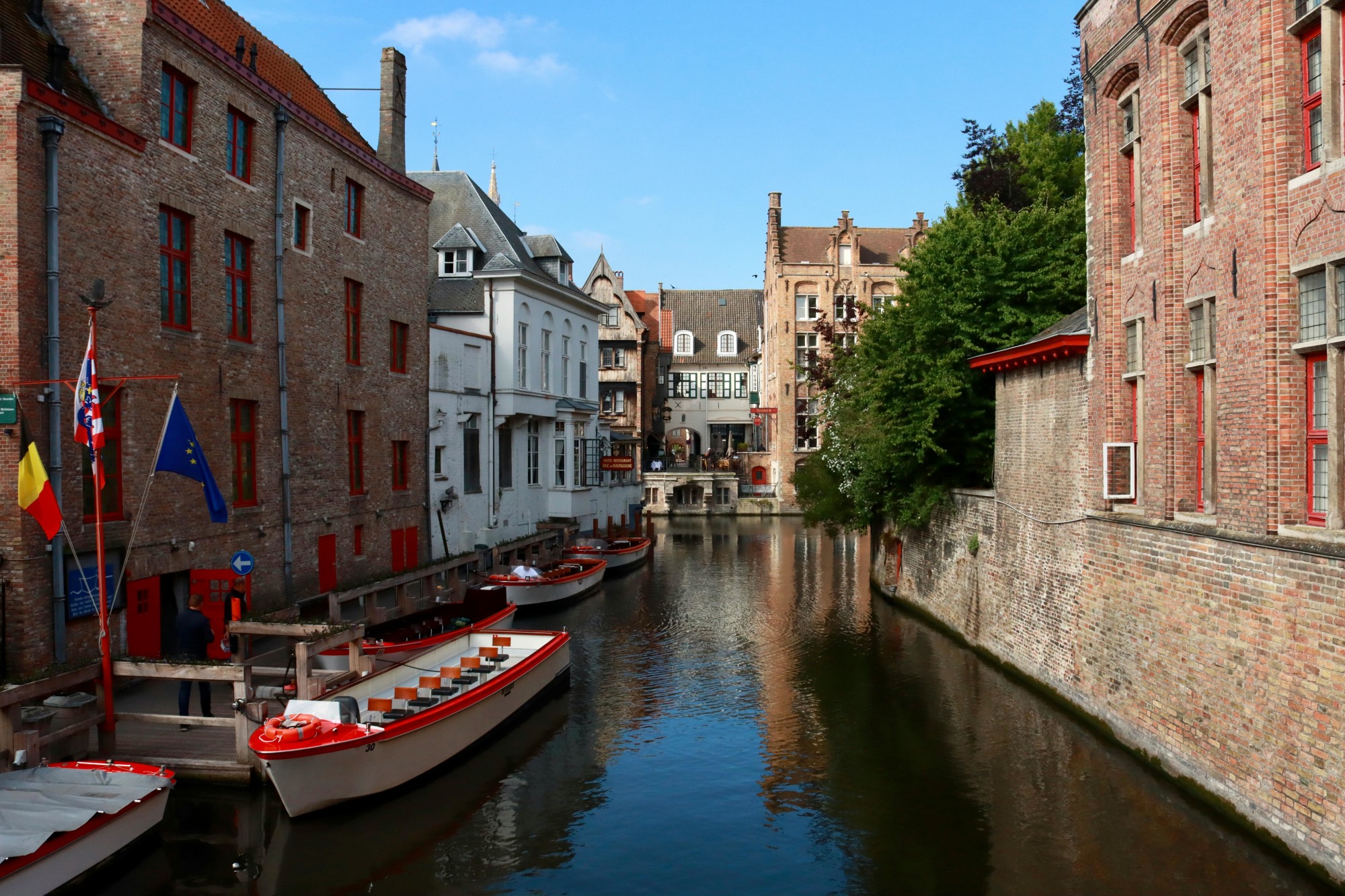 Bruges travel guide