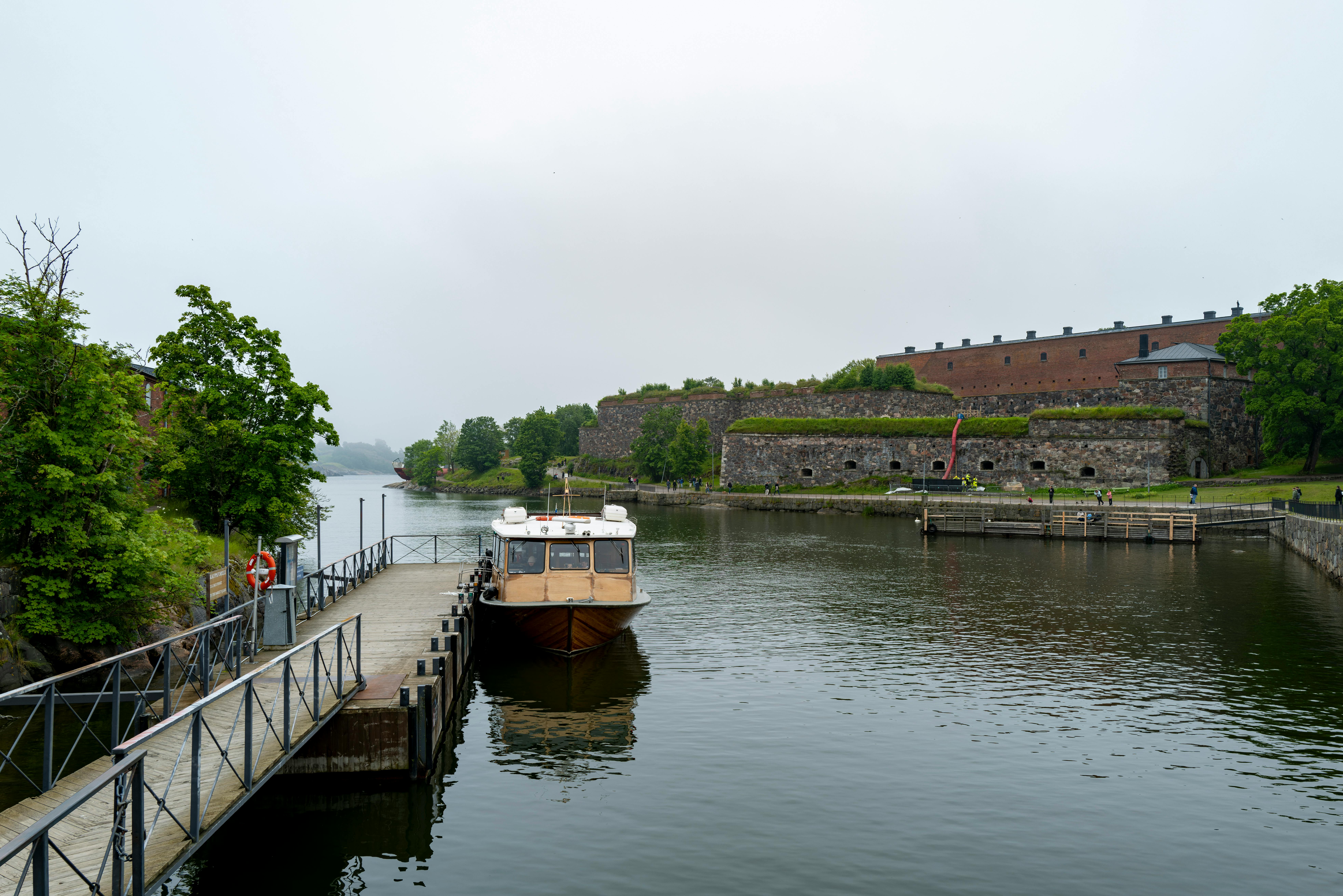 Helsinki Suomenlinna sea fortress UNESCO islands
