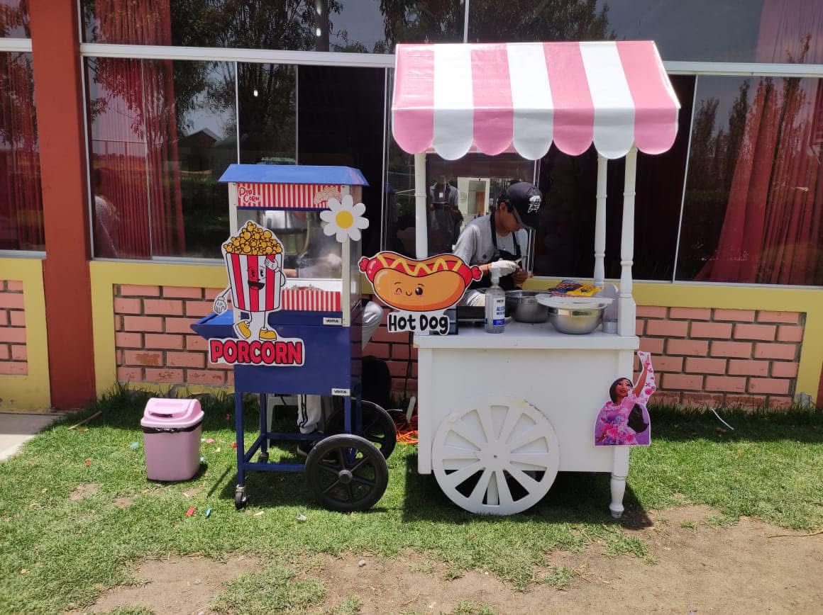 Combo Popcorn, Hot Dog y Chicha