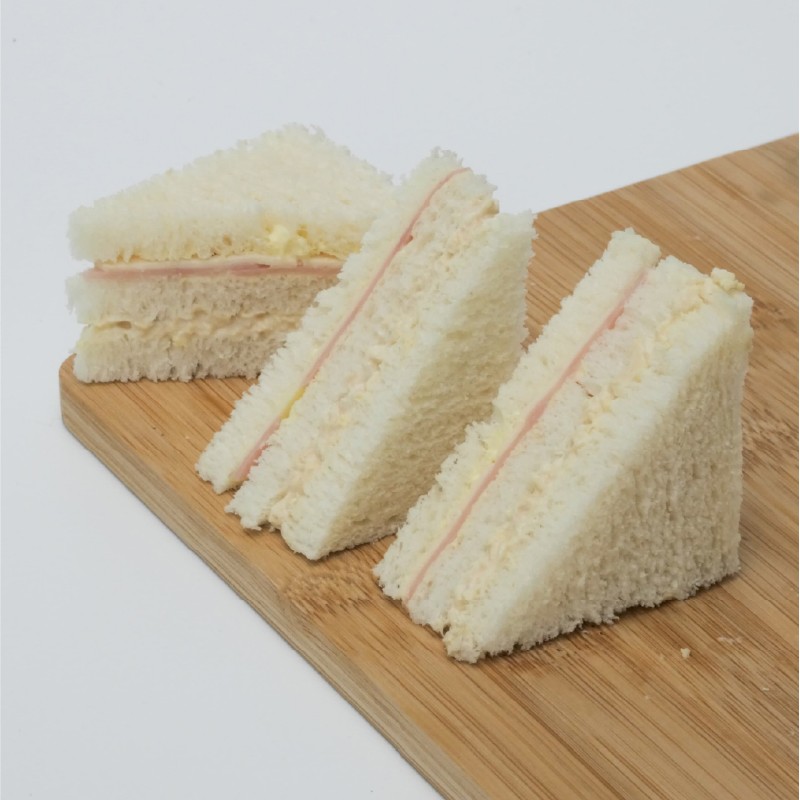 Mini triples (queso, jamón y pollo)